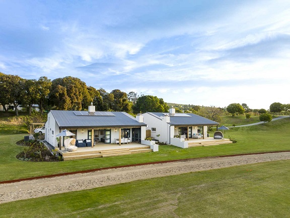 RHONE HILL Cottage 1 21